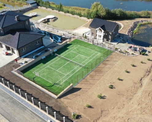 Dirbtinės žolės teniso aikštelės įrengimas
